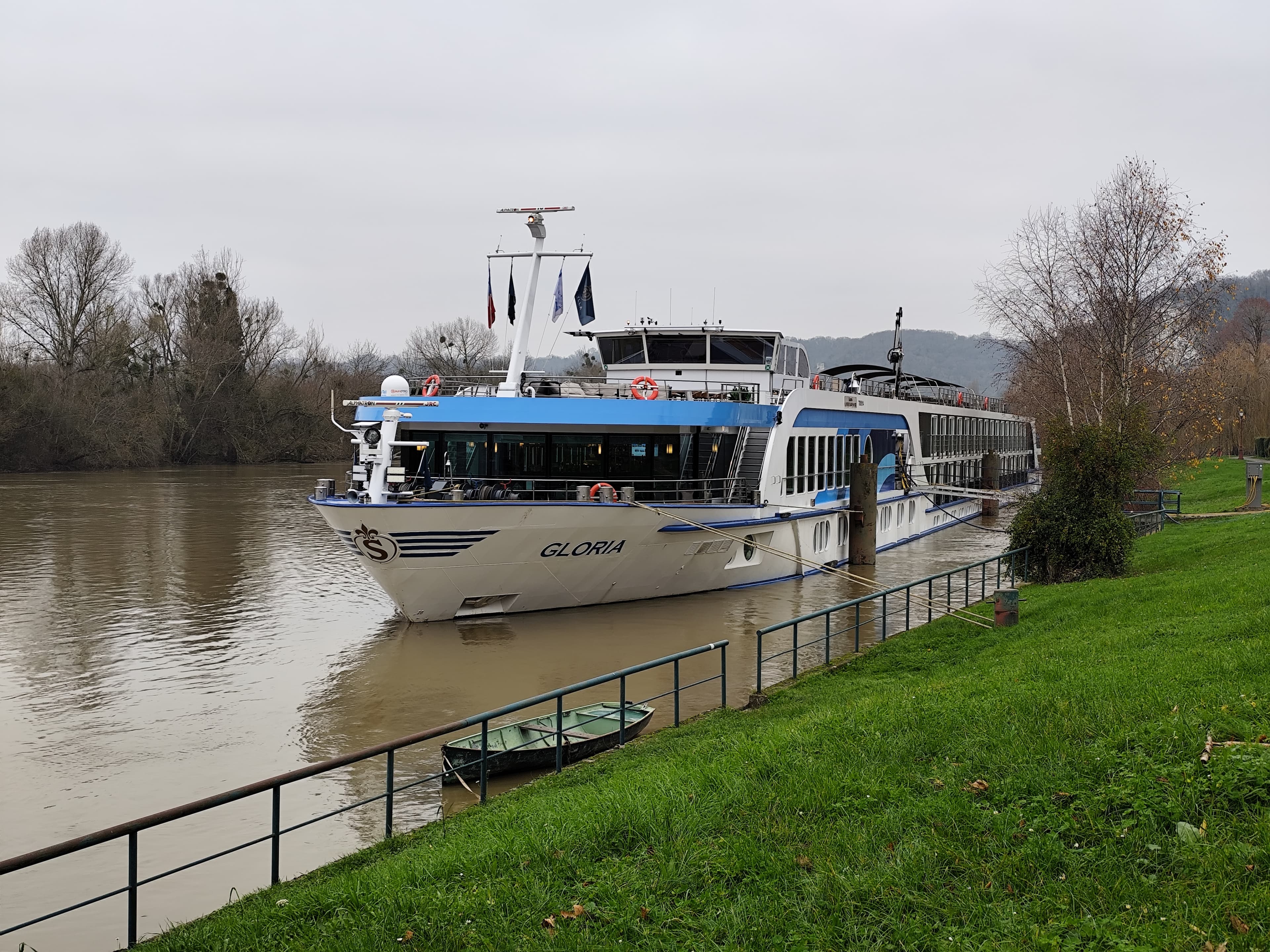 Gloria in Les Andelys 2024 (France) 2.jpg — Gerd Fahrenhorst / Wikimedia Commons (CC BY 4.0)